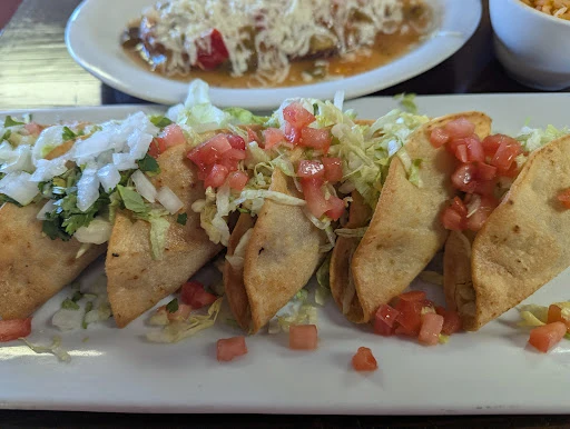 El Agave Family Mexican Restaurant photo 8